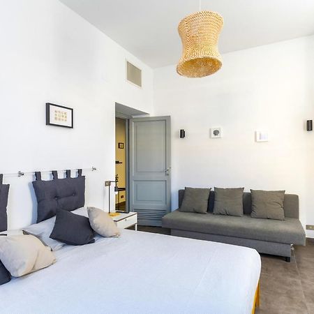 Hostly - Nicole Apartment Volturno- Full Rome Center المظهر الخارجي الصورة