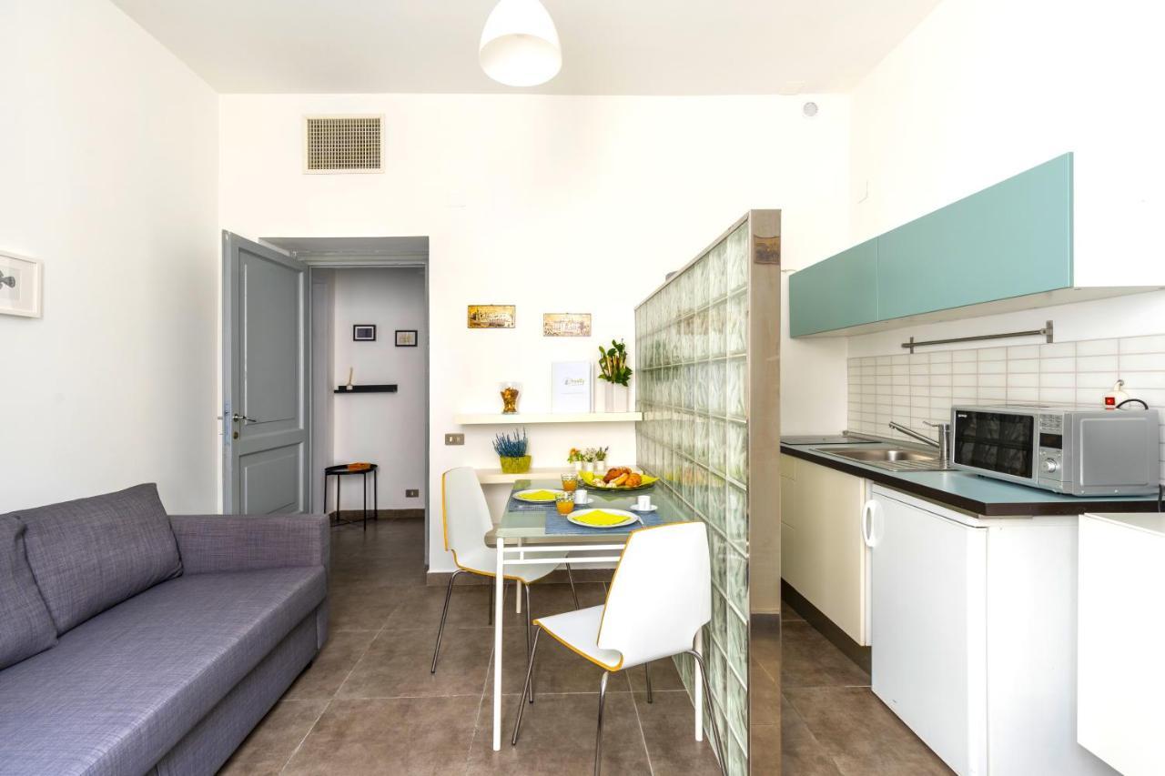 Hostly - Nicole Apartment Volturno- Full Rome Center المظهر الخارجي الصورة